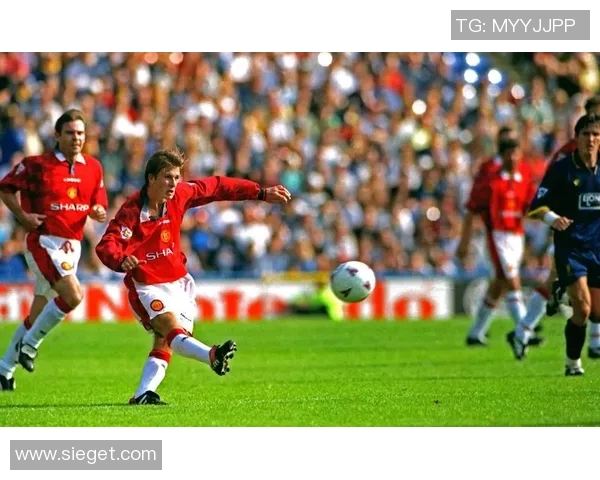 足球明星成长历程的珍贵瞬间与精彩瞬间记录图集